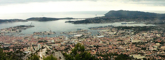 Vue sur Toulon depuis le Mont Faron